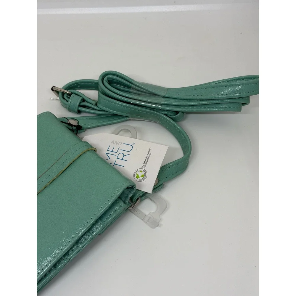 Time and Tru Crossbody Phone Wallet Teal Faux Leather Snap Travel Bag Womens NWT